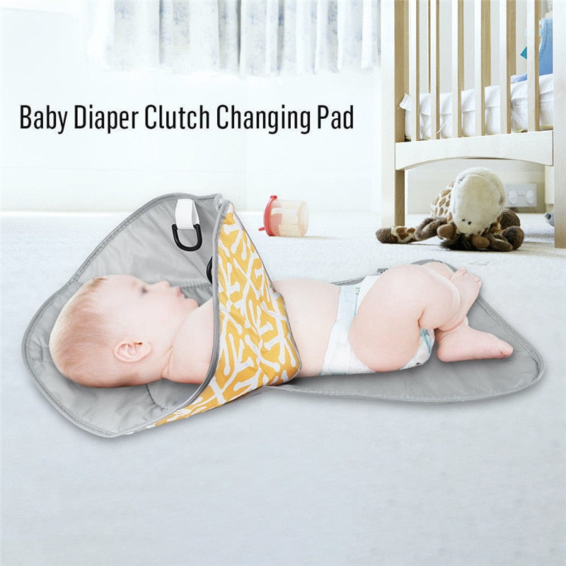 Foldable changing mat for on the go – waterproof, lightweight and hygienic | for babies