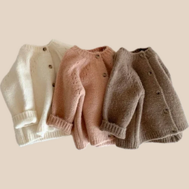 Knitted cardigan keeps little ones warm – soft, zip fastening, versatile | girls' cardigans