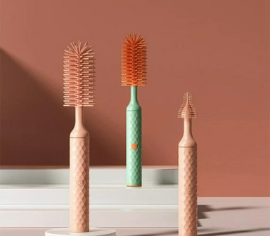 Electric bottle brush cleans fast – 360° rotation, USB-rechargeable | For parents