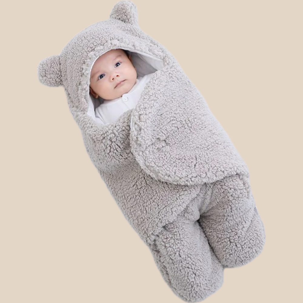 Swaddle blanket with cute bear ears – soft, warm and easy to use | for babies
