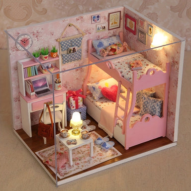 Miniature dollhouse kit with detailed room design – hobby project, display piece | DIY build