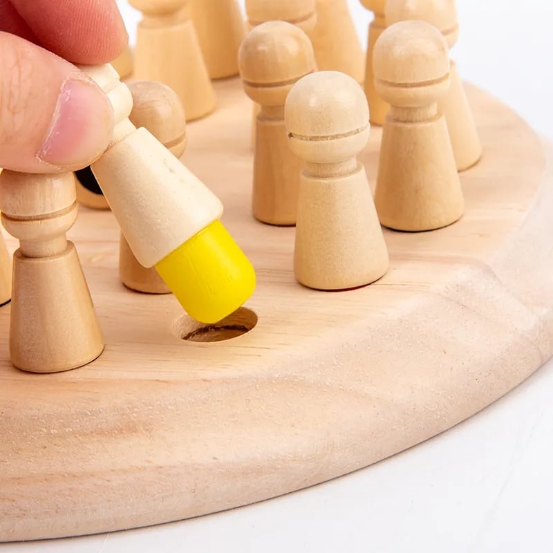 Wooden memory game boosts concentration – fun, compact, portable | ages 3+