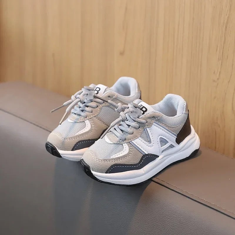 Children's trainers with secure lace-up fit – breathable, lightweight | for boys and girls