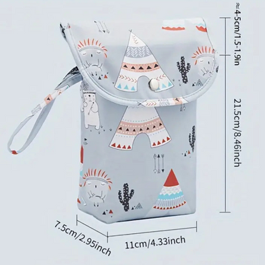Waterproof nappy bag keeps nappies dry and organised – compact, reusable, stylish | Travel essential