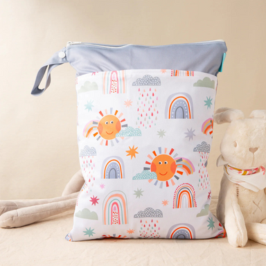 Reusable waterproof nappy bag – washable, spacious, odour-free | for parents