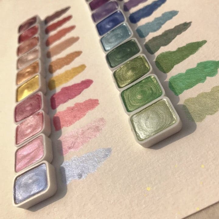 Watercolour paint set with vivid colours – blends easily, 20 shades | beginners to artists
