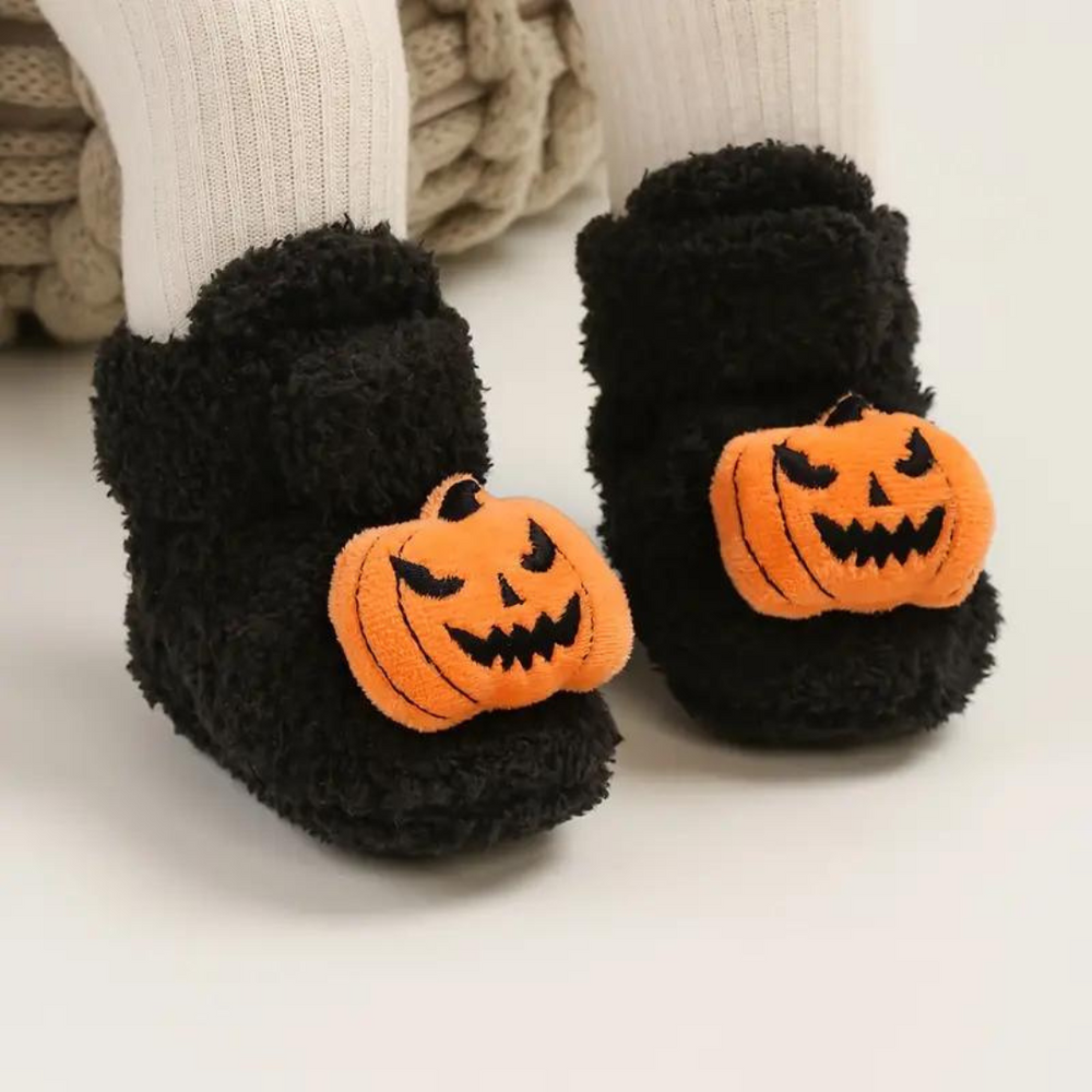 Children's Halloween slippers with fleece lining – pumpkin and spider design | kids