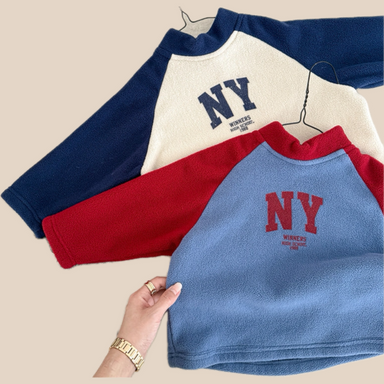 Fleece sweatshirt with NY-style logo – soft, warm and durable | kids unisex