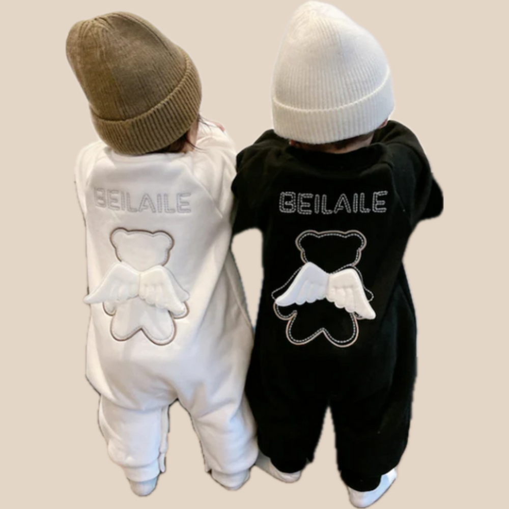 Baby jumpsuit with angel wings – soft cotton, easy poppers | babywear