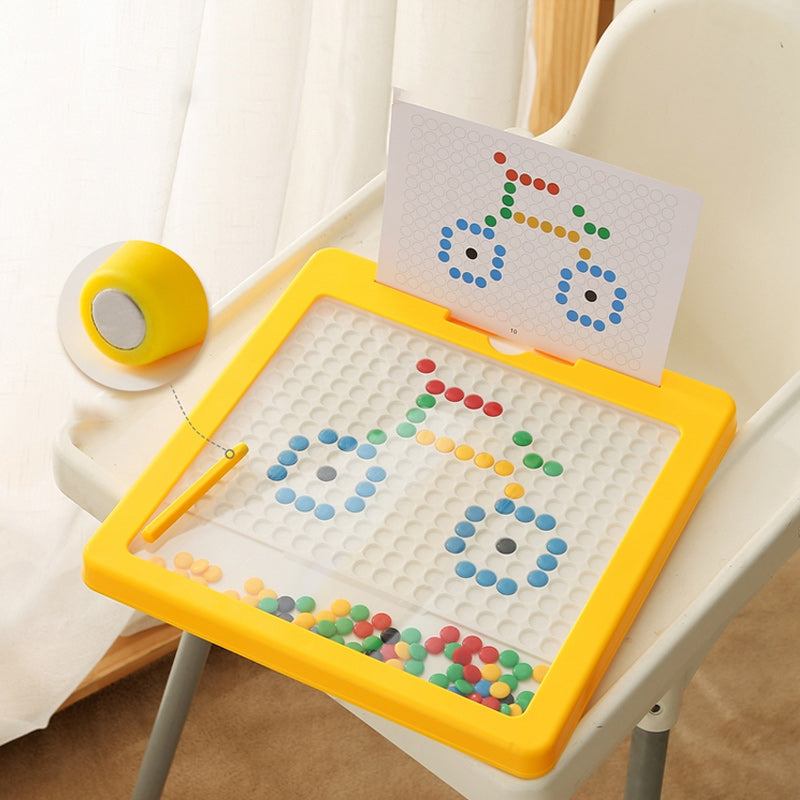 Magnetic drawing board – large surface, stylus and pattern cards | kids