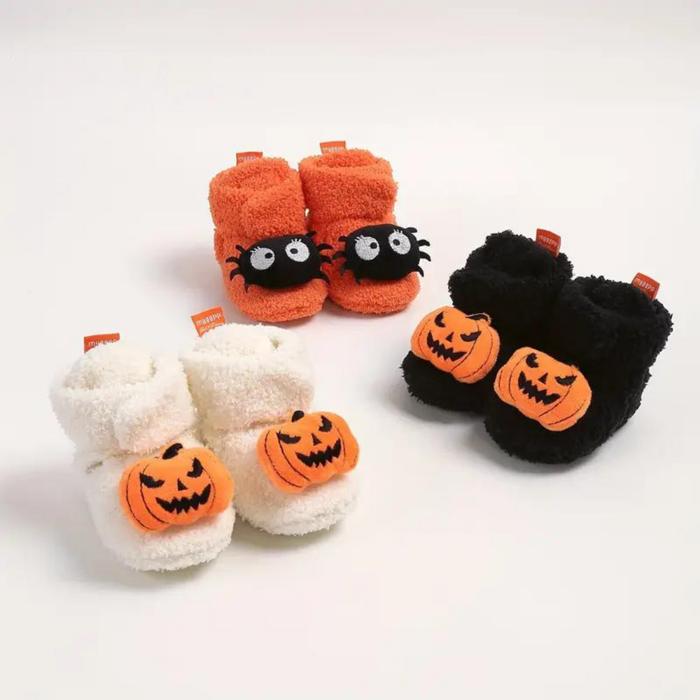 Children's Halloween slippers with fleece lining – pumpkin and spider design | kids