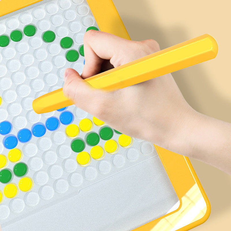 Magnetic drawing board – large surface, stylus and pattern cards | kids