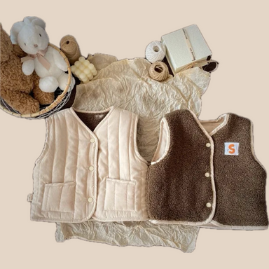 Reversible gilet for two different looks – lightweight, warm, easy-zip | children's outerwear