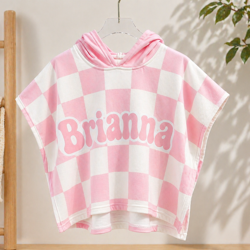 Personalised hooded bath cape with embroidered name – soft, absorbent, quick-drying | swimming