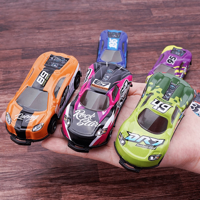 Stunt car set with automatic flip action – no batteries, 8 racers | kids