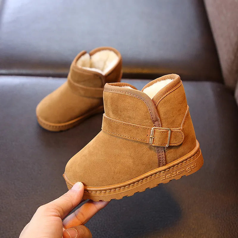 Warm kids' winter boots – non-slip sole, easy to put on | Footwear for children