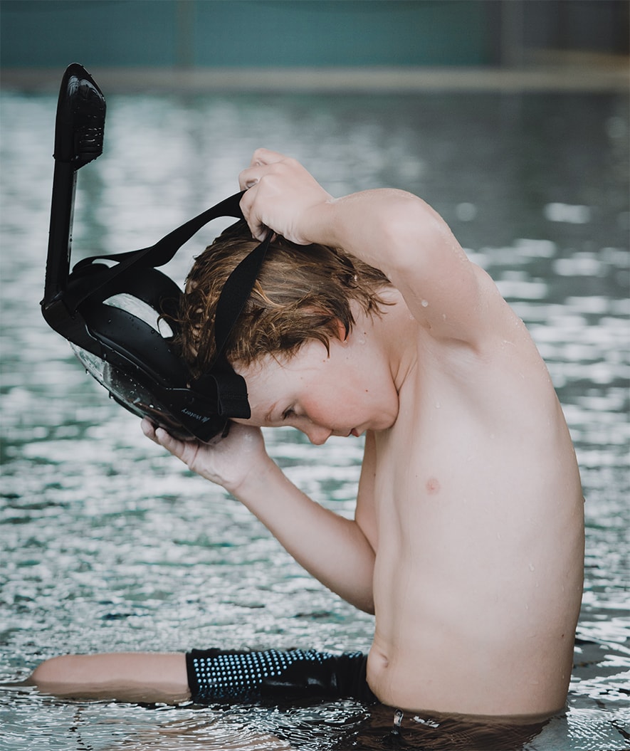 Kids' snorkel mask with 180° view and dry top – comfortable, leak-proof | Full-face design