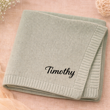 Personalised baby blanket with embroidered name – soft knitted cotton | newborn gift