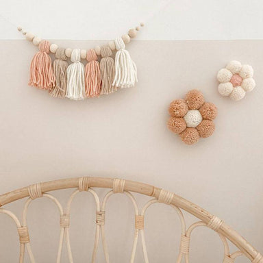 Wooden nursery garland – natural materials, calming design | nursery decor