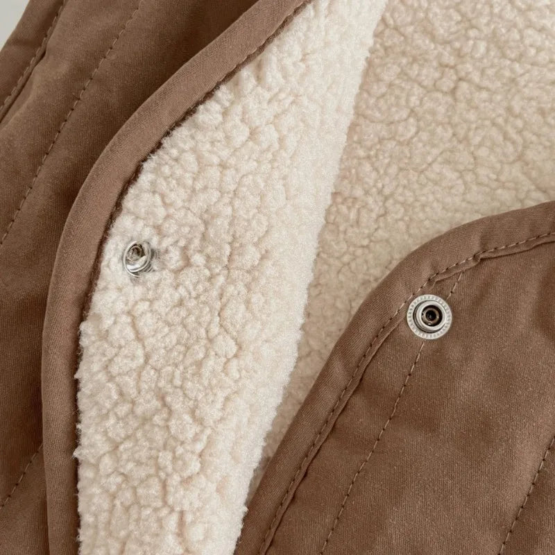 Reversible gilet for two different looks – lightweight, warm, easy-zip | children's outerwear