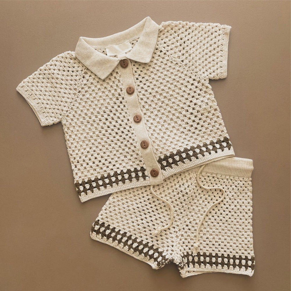 Crochet baby set with collar and wooden buttons – breathable, unisex | 0–2 years