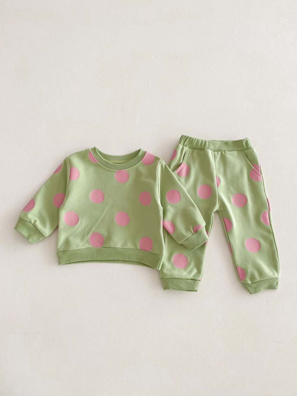 Polka dot tracksuit with soft cotton – comfy fit, elastic waist | girls