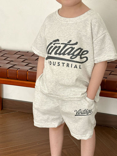 Summer t-shirt and shorts set with vintage print – soft cotton, elastic waist | kids clothing