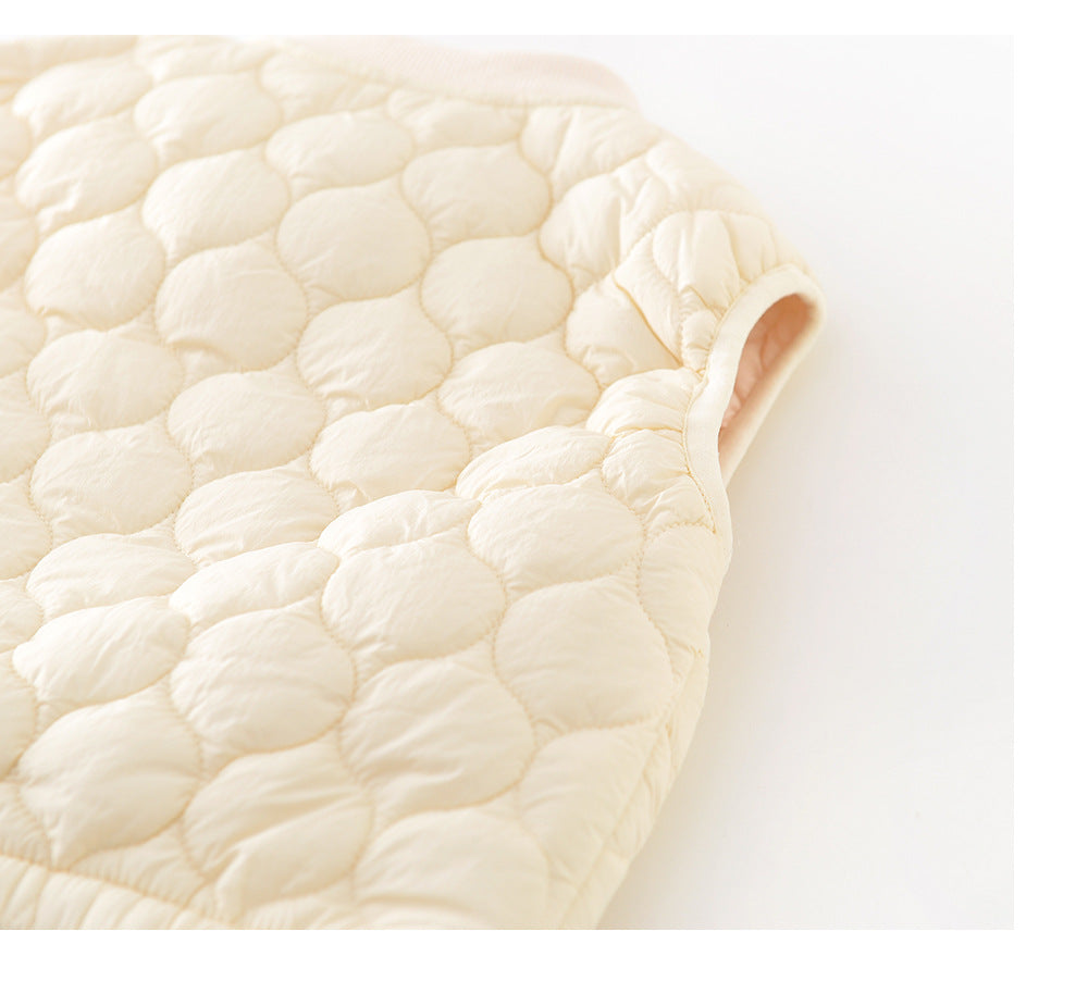 Quilted bodywarmer keeps kids warm and cosy – lightweight, button fastening | unisex
