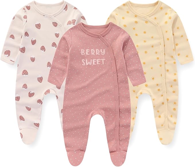 Baby bodysuit set keeps little ones warm and cosy – soft, breathable, set of 3 | 0–12 months