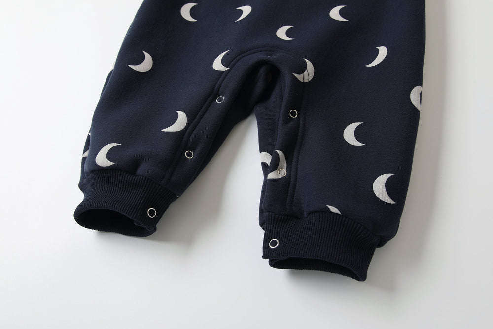 Moon print jumpsuit with soft cotton fabric – poppers, breathable | Baby romper