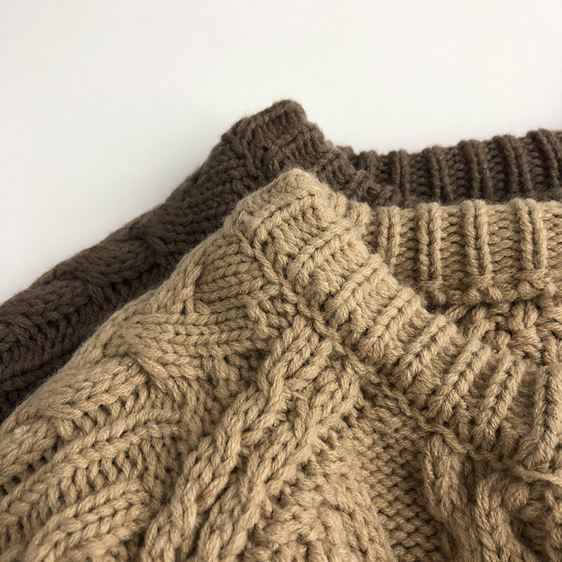 Knitted cable cardigan – soft, warm and versatile | Unisex kids knitwear