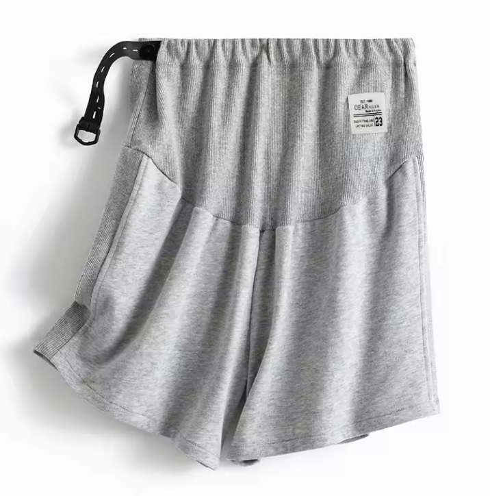 Maternity shorts with elasticated waistband – soft, breathable, flexible | pregnancy
