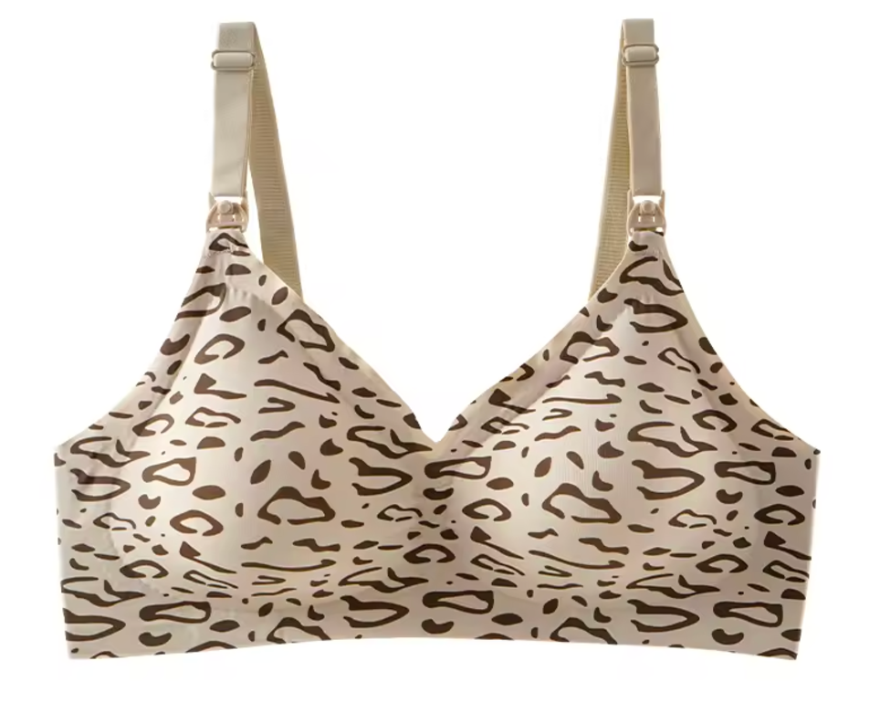 Nursing bra with leopard print – soft, wire-free support | For new mums