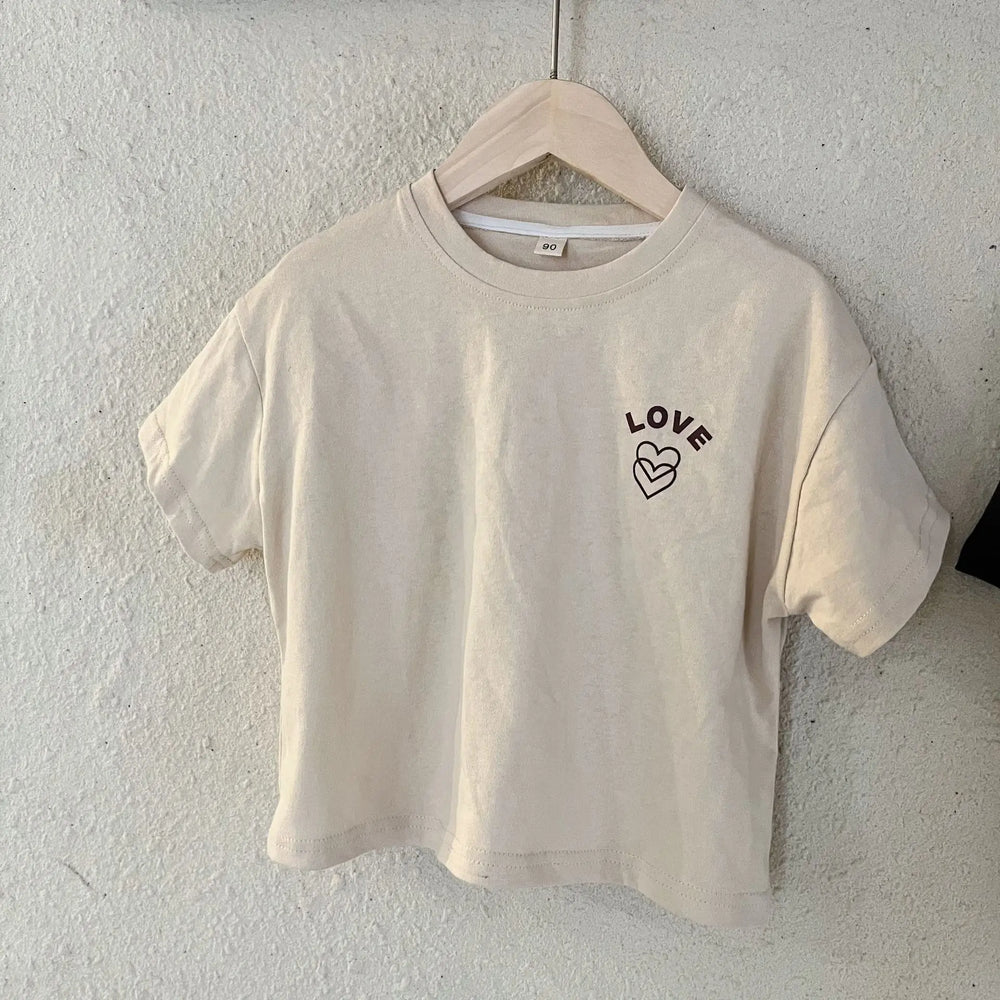 Oversized t-shirt with soft cotton comfort – unisex, playful print | kids tops