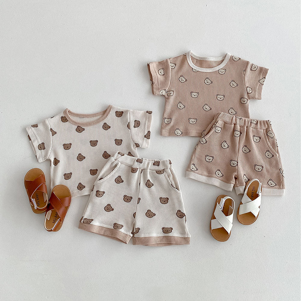 Ribbed baby outfit with bear print – soft, breathable, unisex | Two-piece set