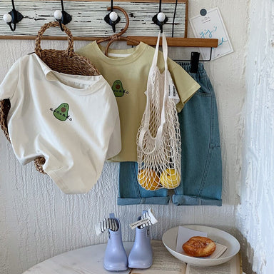 Kids' t-shirt with avocado print – soft cotton, playful design | tops