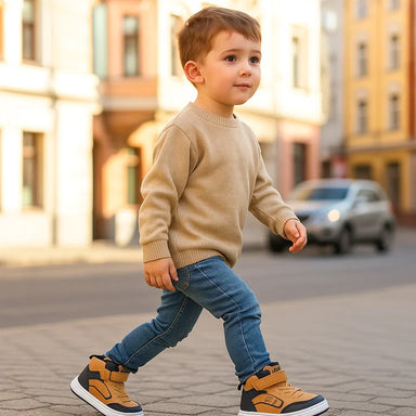 High-top trainers with flexible sole – comfortable fit, non-slip grip | kids