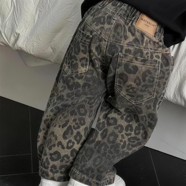Leopard print jeans with elastic waistband – soft, durable denim | Girls