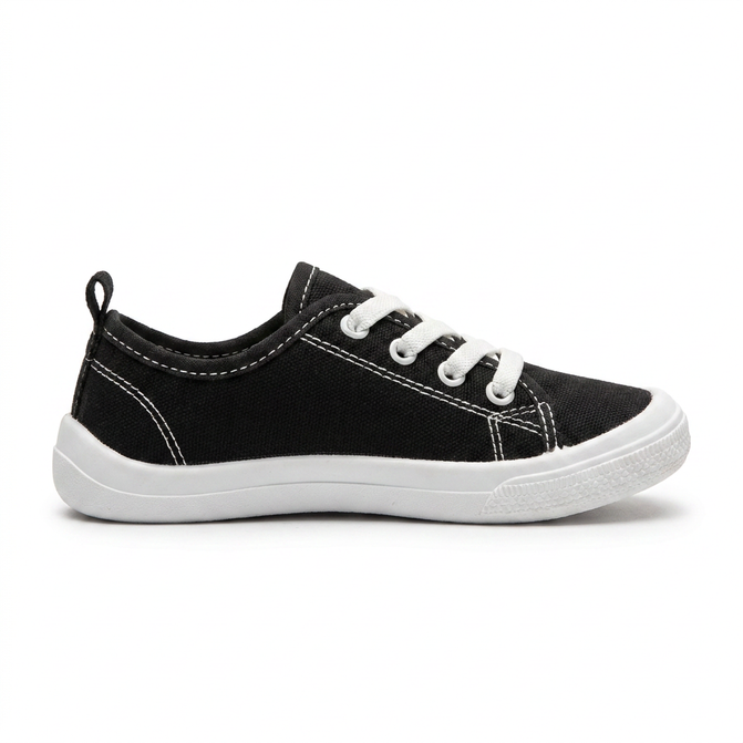 Barefoot kids' shoes support natural foot growth – breathable, lightweight | for active kids