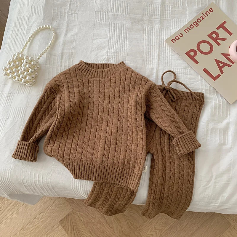Knitted jumper & trousers set for warm autumn days – soft knit, elastic waistband | kids