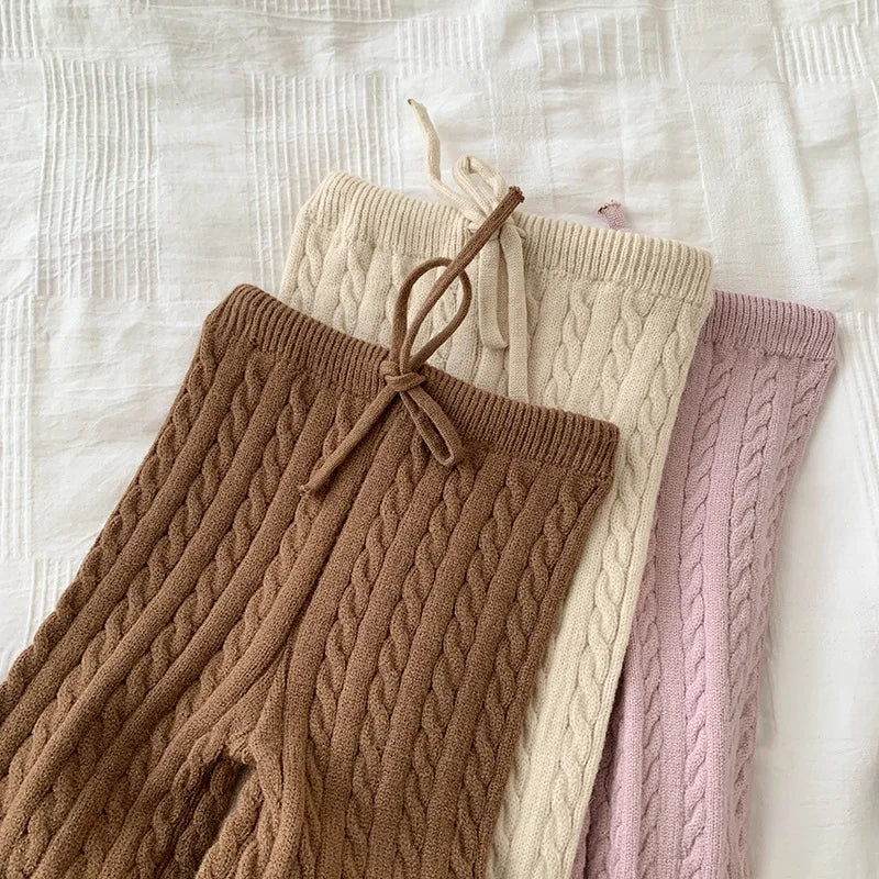 Knitted jumper & trousers set for warm autumn days – soft knit, elastic waistband | kids