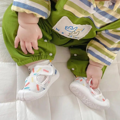 Baby sandals with non-slip sole – breathable, lightweight, easy on-off | first walkers