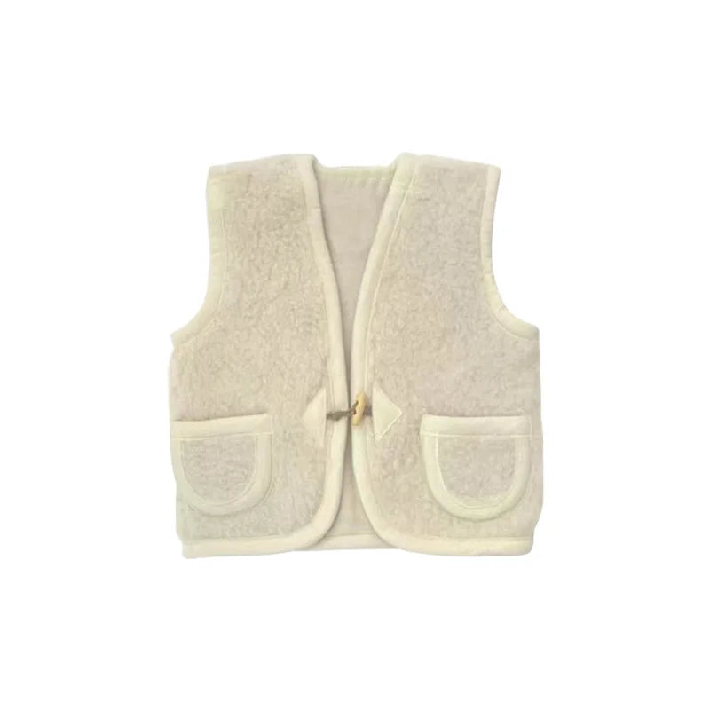 Kids bodywarmer warms without bulk – breathable, lightweight, easy to wear | unisex gilet
