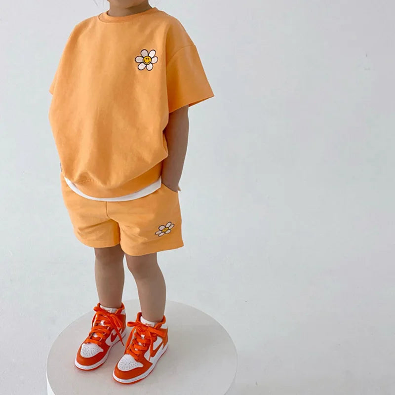 Summer set with T-shirt and shorts – breathable cotton, unisex design | boys & girls