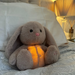 Breathing cuddly toy helps children relax and rest – light, sound & breathing | Sleep aid