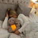 Breathing cuddly toy helps children relax and rest – light, sound & breathing | Sleep aid