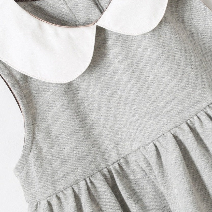 Organic cotton girls' dress with white collar – soft, comfortable, timeless | girls