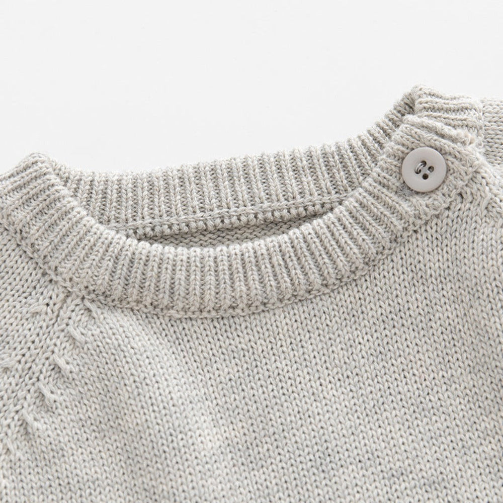 Knitted heart romper keeps baby cosy – soft cotton mix, long sleeves | jumpsuit