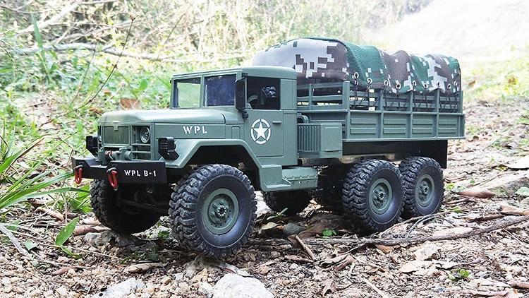 6WD off-road RC car – all-terrain truck with 2.4GHz remote control | Kids