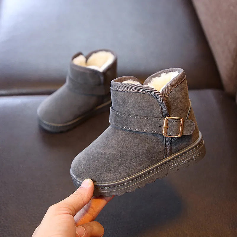 Warm kids' winter boots – non-slip sole, easy to put on | Footwear for children